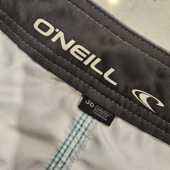 O'Neill Shorts Mens 36‎ Gray Standard Fit Swimwear - Picture 3 of 6